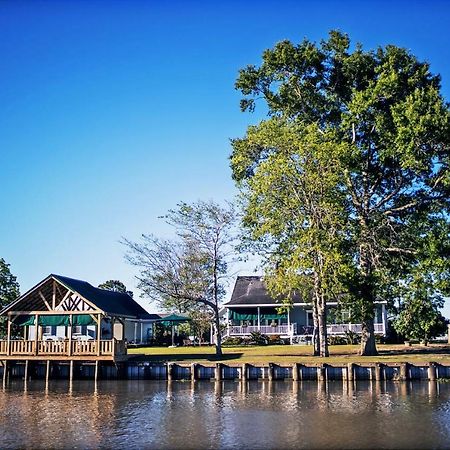 A Chateau On The Bayou Bed & Breakfast Raceland Exterior photo